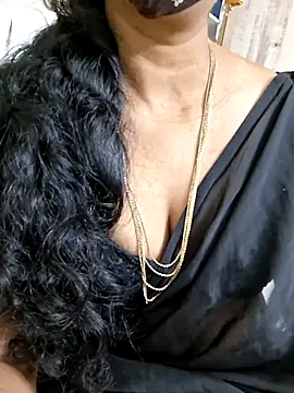 Snapshot of AnushaTelugu chatting on 06-23-26, 06:44 AnushaTelugu online show from 06-23-26, 06:44