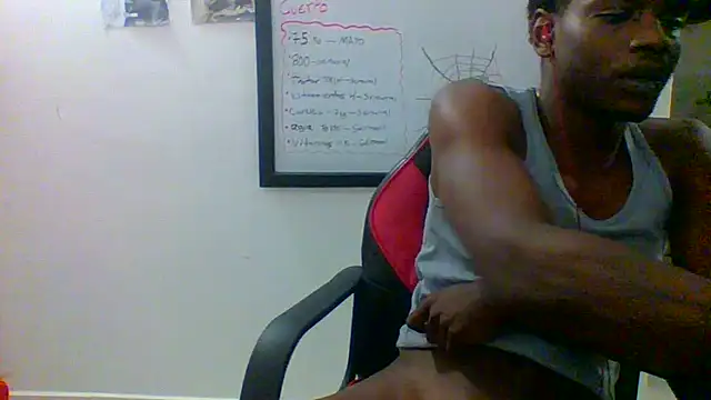 Snapshot of charles_king chatting on 05-09-26, 08:19 charles king online show from 05-09-26, 08:19