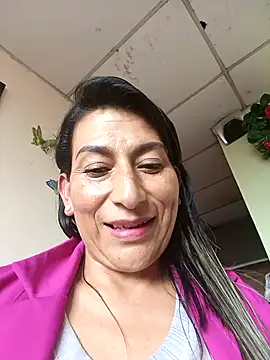 Lucia Rios online show from 05-01-26, 10:03