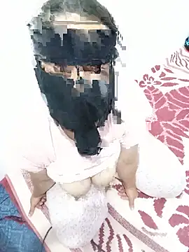 Snapshot of sex69soltana chatting on 06-15-26, 11:18 sex69soltana online show from 06-15-26, 11:18