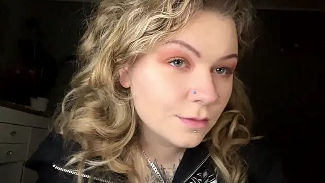 YoungAlina online show from 03-28-26, 02:27