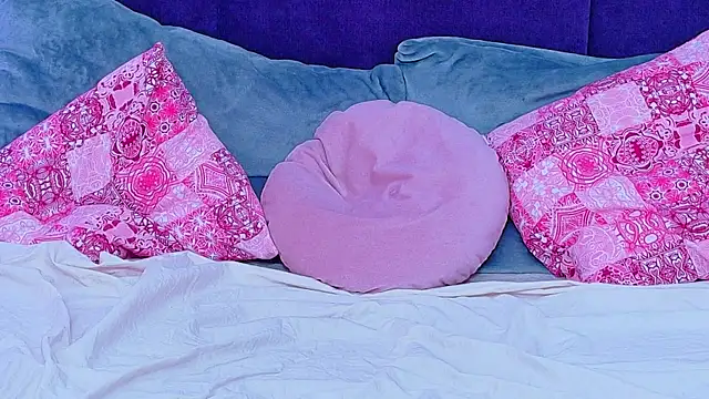 RaysaDrake online show from 04-09-26, 06:19