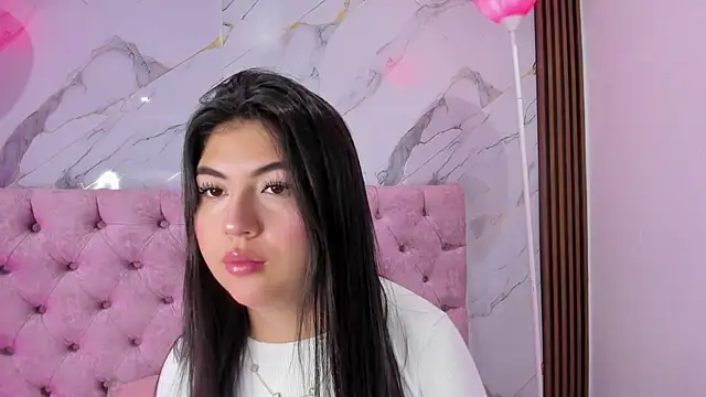 AbrilQuintana  online show from 05-28-26, 11:29