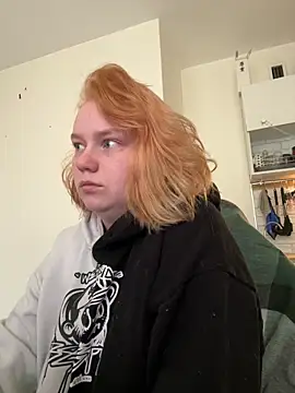 soft focus online show from 04-19-26, 04:45