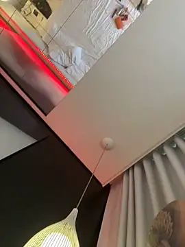 Snapshot of Cplchd chatting on 03-05-26, 09:16 Cplchd online show from 03-05-26, 09:16