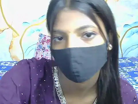 Snapshot of yours-isha chatting on 06-14-26, 04:58 yours-isha online show from 06-14-26, 04:58
