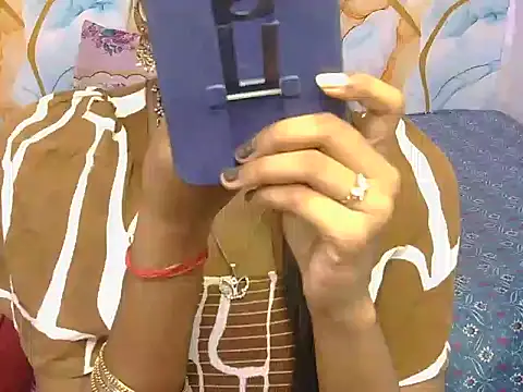 Snapshot of yours-isha chatting on 07-12-26, 04:47 yours-isha online show from 07-12-26, 04:47
