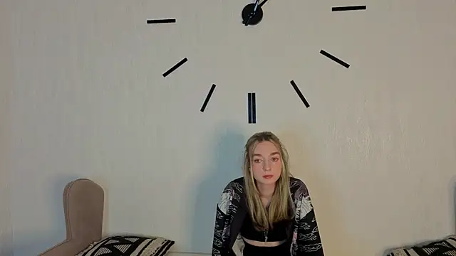 BelindaNeira online show from 03-20-26, 08:25