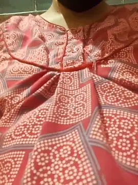 Snapshot of Tamillaxmi12 chatting on 03-03-26, 02:01 Tamillaxmi12 online show from 03-03-26, 02:01