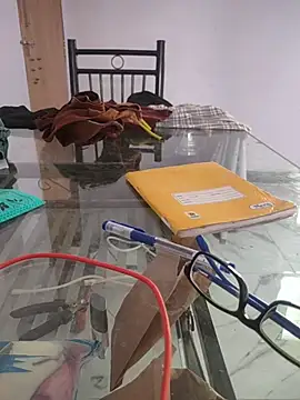 Snapshot of Tamillaxmi12 chatting on 04-09-26, 09:04 Tamillaxmi12 online show from 04-09-26, 09:04