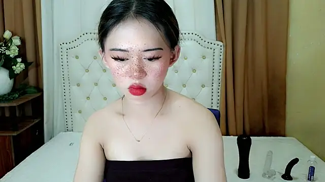 Seductive sophie online show from 06-25-26, 04:01