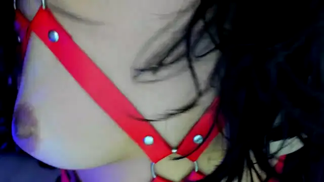 doll katiuska online show from 05-19-26, 12:33