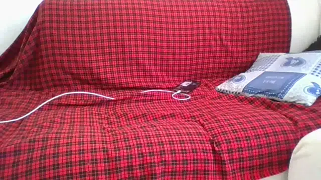 Busty Bby online show from 04-18-26, 11:47