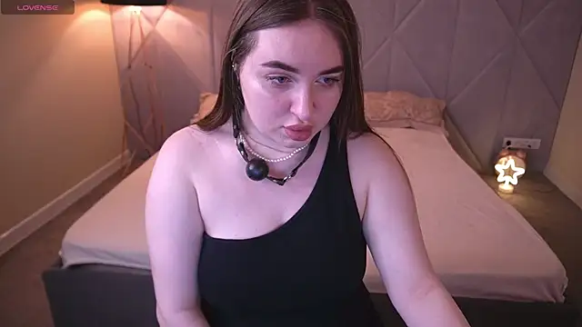 RapunzelAngel online show from 05-17-26, 06:22