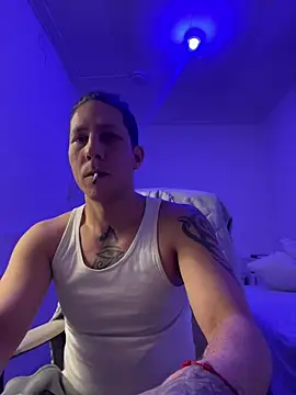 Snapshot of TitanNoir chatting on 03-11-26, 11:11 TitanNoir online show from 03-11-26, 11:11