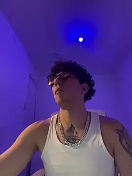 Snapshot of TitanNoir chatting on 03-18-26, 10:24 TitanNoir online show from 03-18-26, 10:24