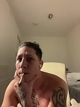 Snapshot of TitanNoir chatting on 04-03-26, 04:10 TitanNoir online show from 04-03-26, 04:10