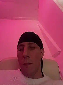 Snapshot of TitanNoir chatting on 04-04-26, 11:35 TitanNoir online show from 04-04-26, 11:35