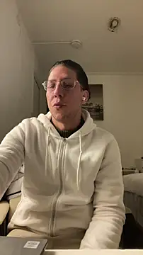 Snapshot of TitanNoir chatting on 04-10-26, 11:20 TitanNoir online show from 04-10-26, 11:20