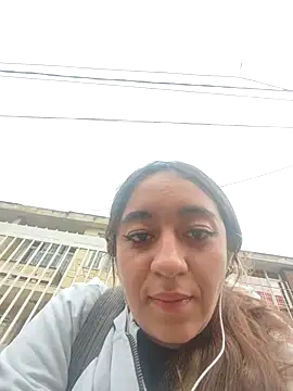 Snapshot of Im_Luuu chatting on 04-21-26, 11:27 Im Luuu online show from 04-21-26, 11:27