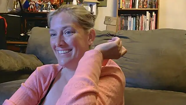 MistyMountains96 online show from 06-01-26, 03:19