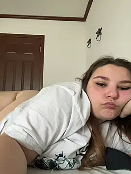 bbwnikki69 online show from 04-05-26, 04:48