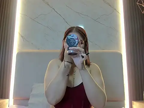 FreyaHL online show from 03-26-26, 03:17