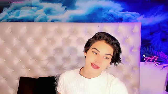 Snapshot of Valentiina_Foxx chatting on 06-26-26, 09:57 Valentiina Foxx online show from 06-26-26, 09:57
