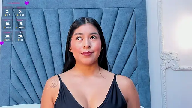 Leandra-Johnson online show from 03-31-26, 01:22