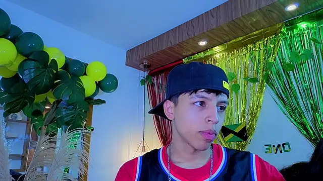 Morgan alice online show from 04-19-26, 01:10