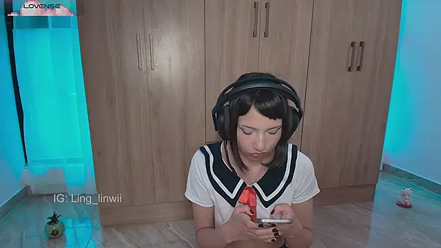 ling meow online show from 06-18-26, 07:07