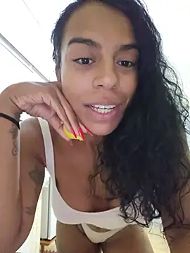 Snapshot of daniellels91 chatting on 07-02-26, 01:05 daniellels91 online show from 07-02-26, 01:05