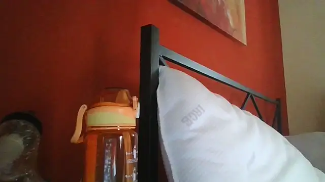 Emilyvuxa online show from 05-09-26, 05:23