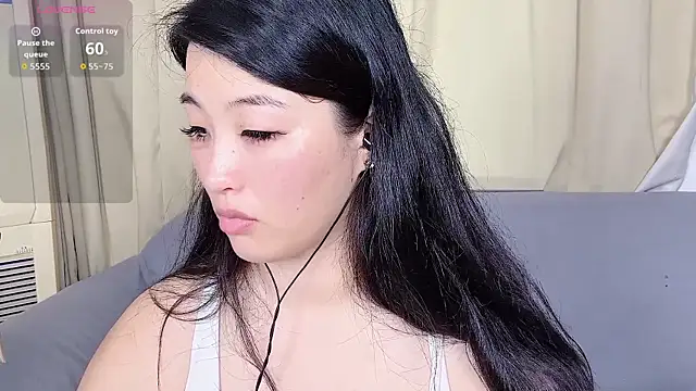 Tavie1744 online show from 06-15-26, 11:40