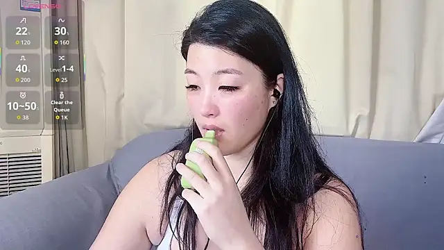 Tavie1744 online show from 07-12-26, 10:56