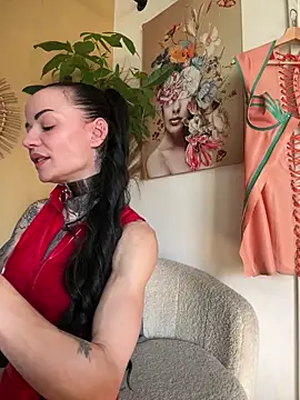 SkinnyLilly online show from 03-10-26, 01:16