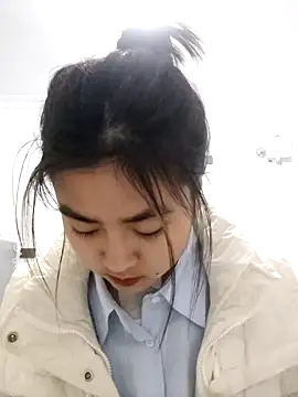 Snapshot of Yunhan_27 chatting on 03-09-26, 10:08 Yunhan 27 online show from 03-09-26, 10:08