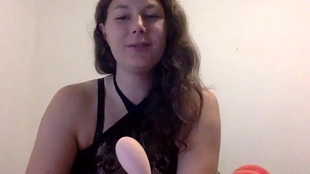 douce blanche13 online show from 04-19-26, 07:49