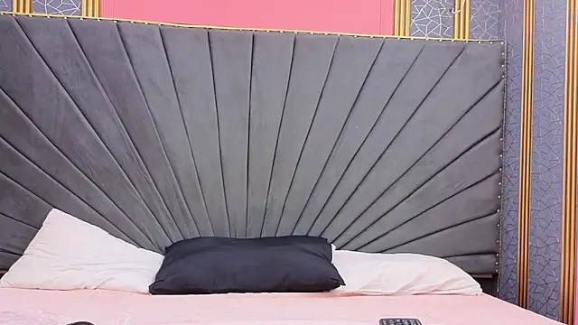 Kaely-Hot- online show from 03-26-26, 02:11