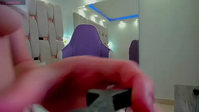 georgina kloss  online show from 04-09-26, 04:56