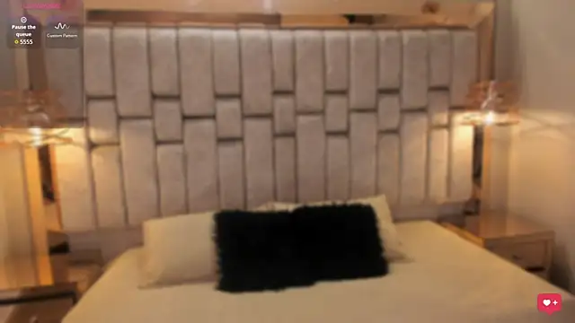Snapshot of FoxxxyPink chatting on 07-03-26, 08:15 FoxxxyPink online show from 07-03-26, 08:15