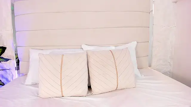 AitanaNoa online show from 03-27-26, 07:57