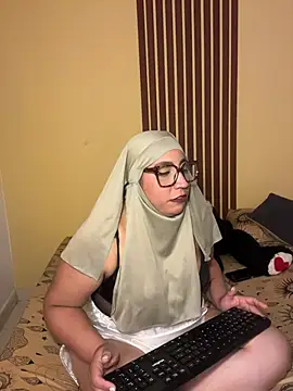 Chandra Yusef online show from 04-15-26, 12:39