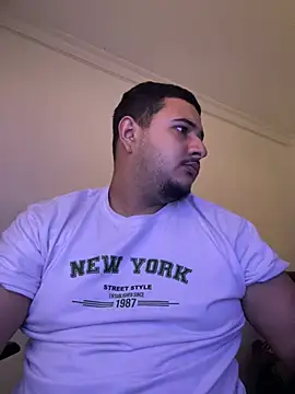 Snapshot of mateocollins1 chatting on 03-12-26, 10:05 mateocollins1 online show from 03-12-26, 10:05