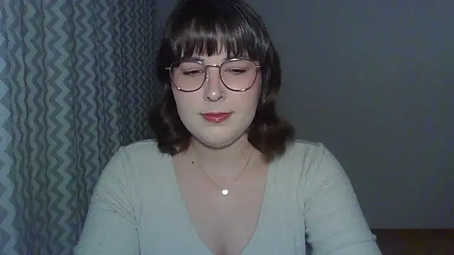 ClaraHard online show from 04-09-26, 05:29