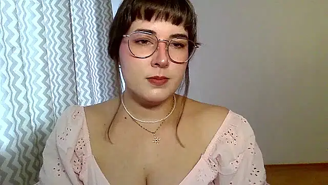 ClaraHard online show from 08-07-26, 09:00