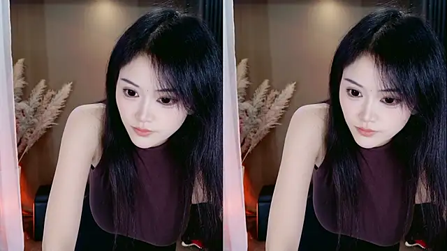 Snapshot of Banana-Milk69 chatting on 06-19-26, 01:10 Banana-Milk69 online show from 06-19-26, 01:10