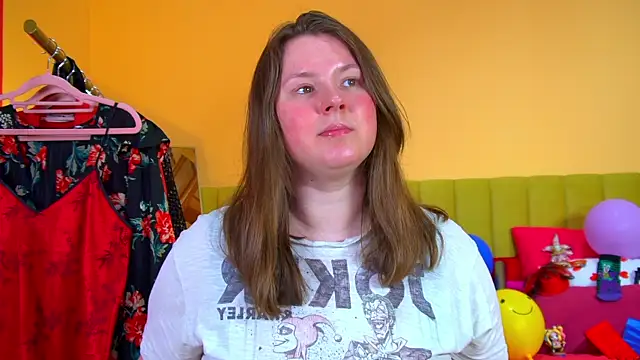 MelodyMoores online show from 05-16-26, 06:54