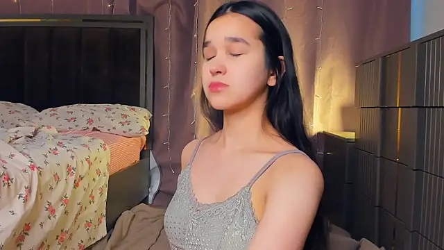 ShawtyCelina online show from 03-08-26, 08:07