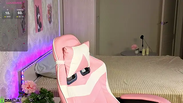Sugar Kitten12 online show from 06-18-26, 01:50